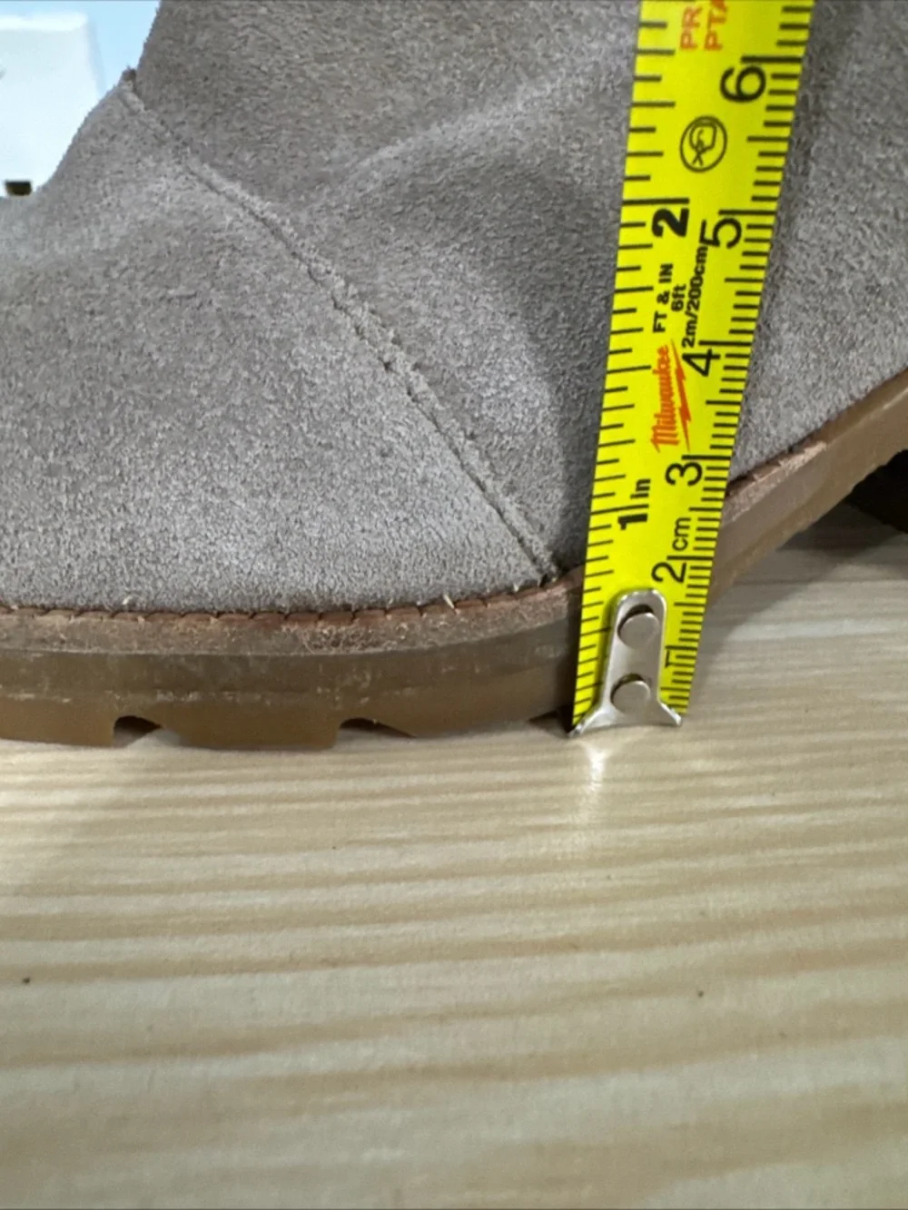 Sorel Women's Cate Cut-Out Waterproof Suede Leather Ankle Boot 9.5 Taupe Chelsea